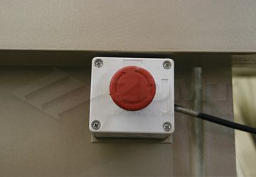 急停開關(guān).jpg 急停開關(guān).jpg