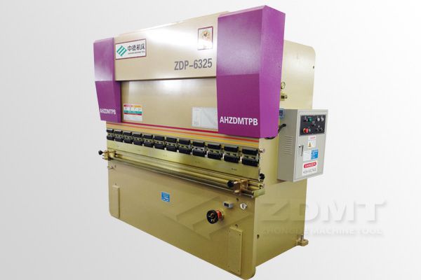 ZDP-6325.jpg ZDP-6325.jpg